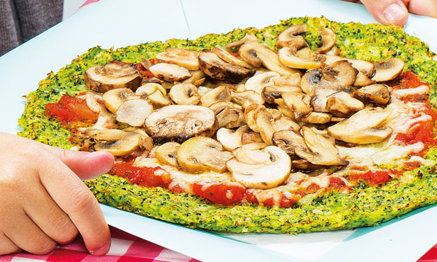 Pizza de brócoli con setas